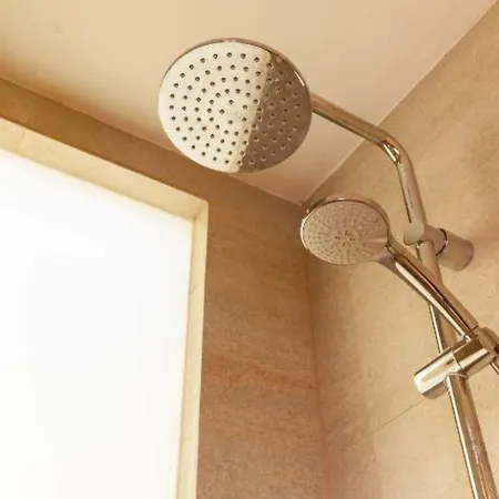 Vidre - Plaza Real Guest house 2*